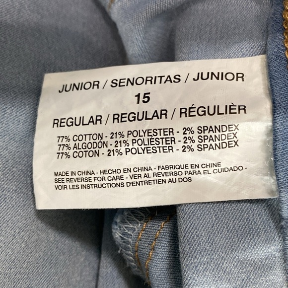 Lei Jean Bermuda Shorts - Picture 7 of 8